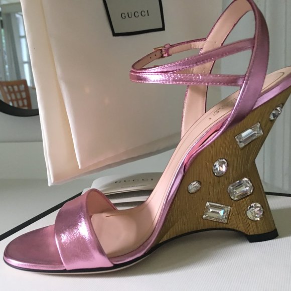 NEW PINK PEARL GUCCI SHOES EUSZ 39 - Picture 1 of 8